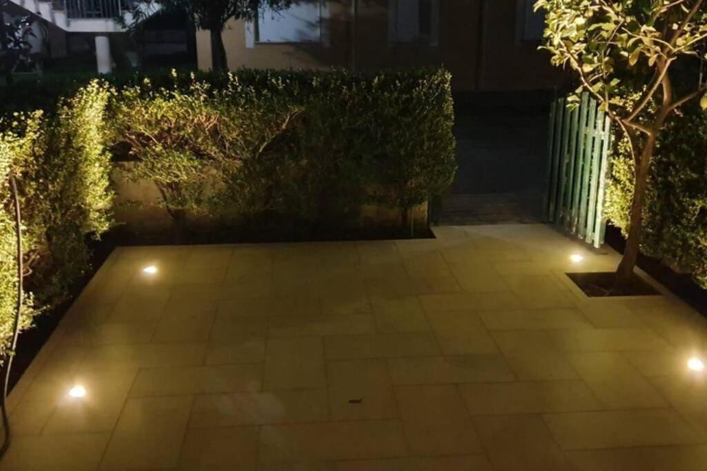 Pizzo Beach Club. One Bedroom Apt 13G 외부 사진